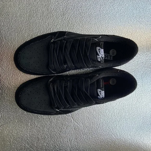 Nike Pure Black Warrior Low Top Barb Sneakers